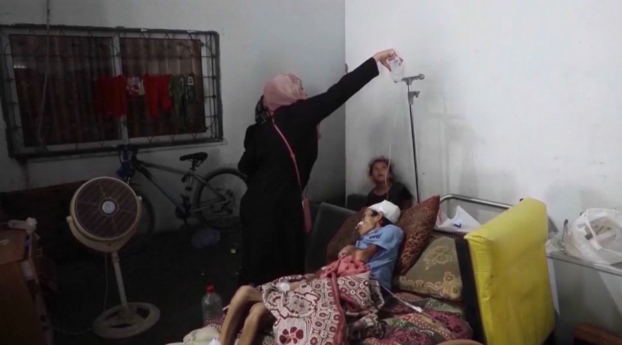 Газада 500 мыңнан астам адам аштыққа ұшыраған