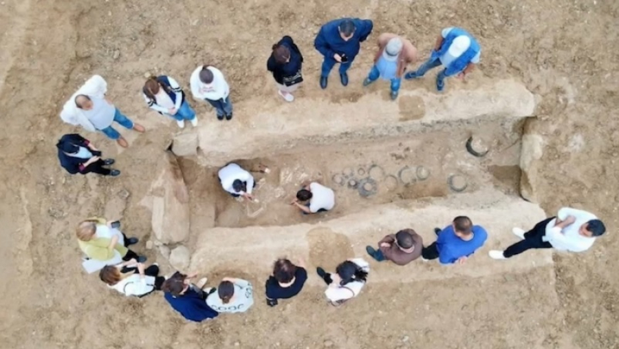 Древнюю гробницу обнаружили в Азербайджане