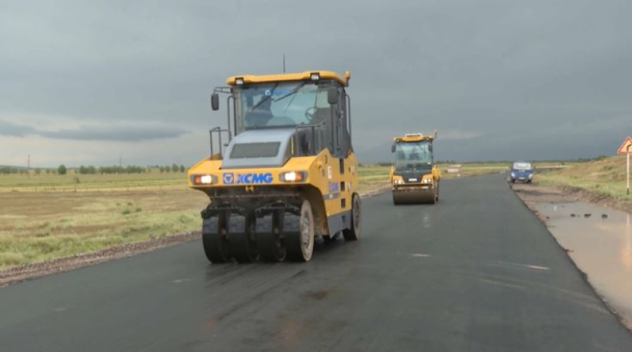 13 тысяч км автодорог обновят в Казахстане в этом году