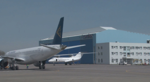 Штраф за задержку авиарейсов могут увеличить в Казахстане