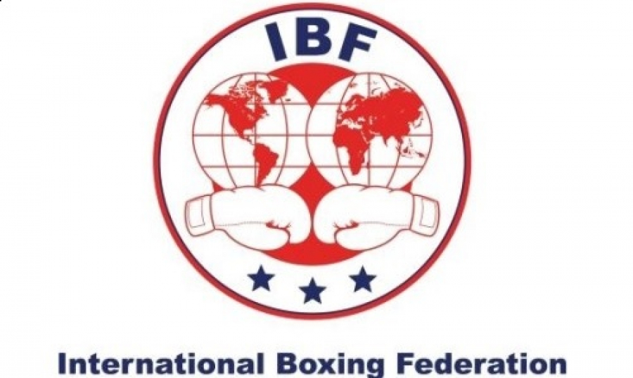 Казахстанский боксер вошел в топ-10 рейтинга IBF