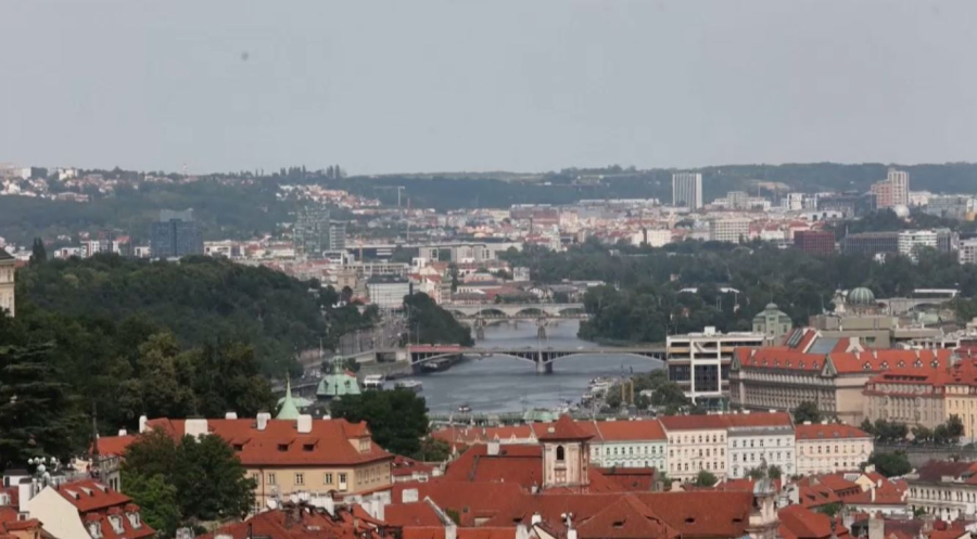 Чехияда балалардың әлеуметтік желіні қолдануына шектеу қойылмақ
