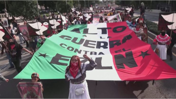 Марш протеста против насилия прошел в Мексике