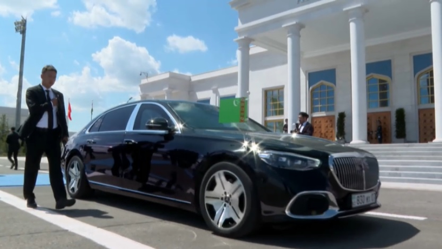 Президенты стран ЦА прибыли в Астану для участия в саммите