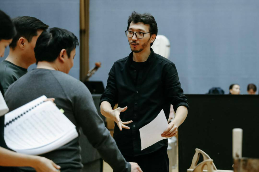 Казахстанского режиссера пригласили на постановки спектаклей в Австрии