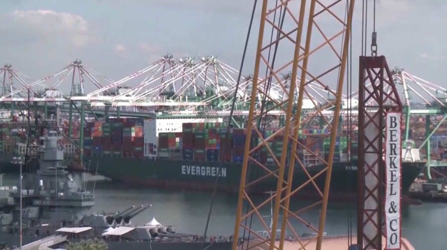 США намерены ввести пошлины против 150 стран 