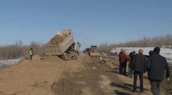 Абай облысында су шайған жолдар қалпына келтірілді