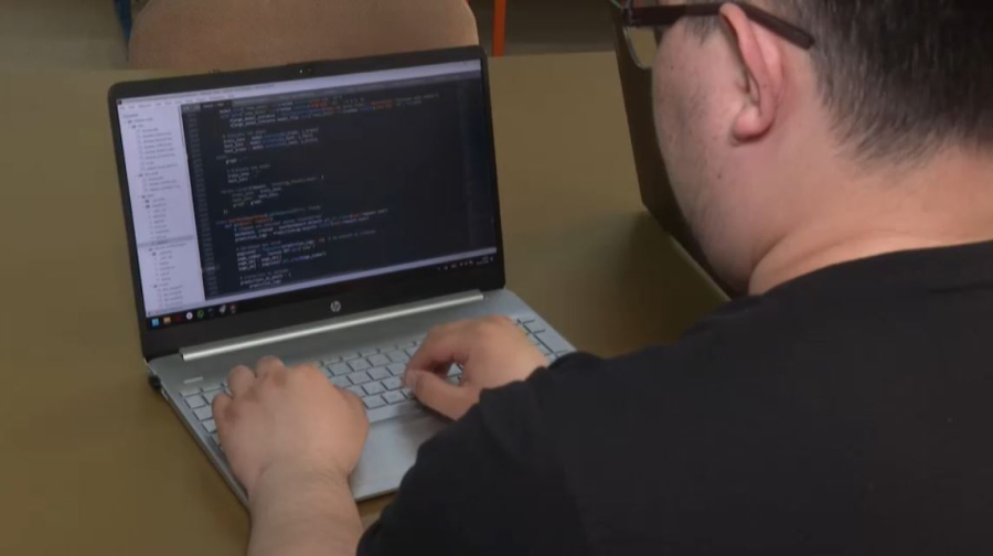 Казахстан усиливает подготовку ИИ-кадров