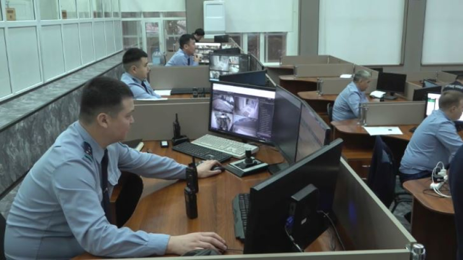 300 «умных» камер подключили в Уральске