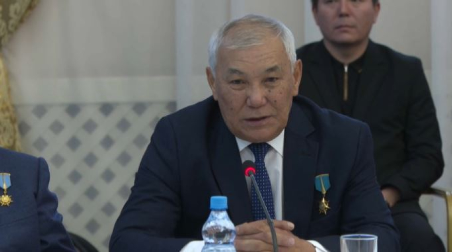 Герои труда встретились с молодежью в Павлодаре