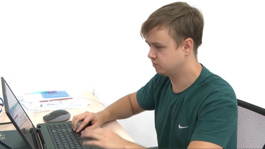 Жетісулық студенттер «Алиса» қосымшасына балама жасап шығарды