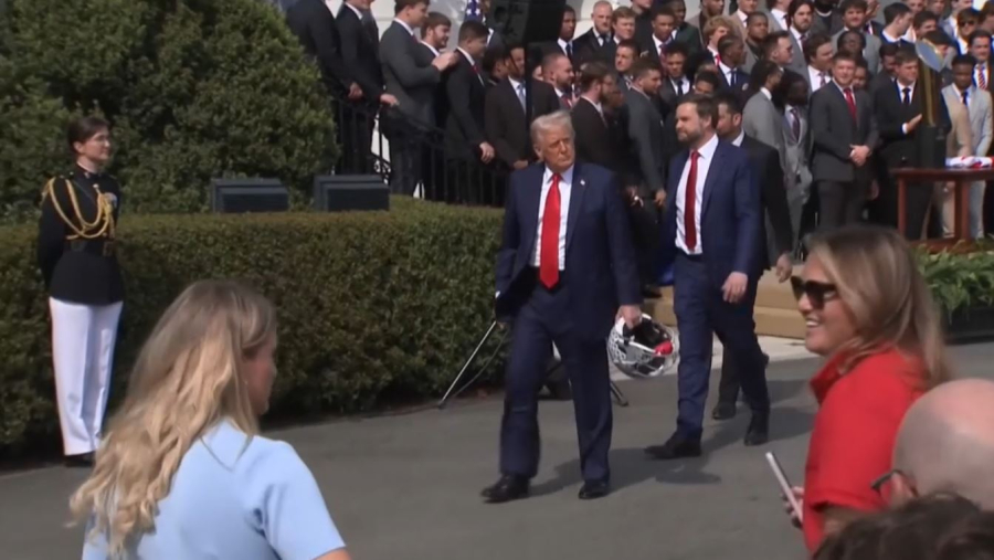 АҚШ Үкіметі Гарвард университетіне грант беруді тоқтатты