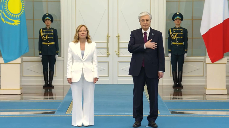 Ақордада Италия Министрлер кеңесінің төрағасын салтанатты түрде қарсы алды