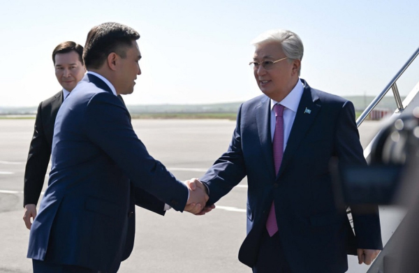 Глава государства прибыл в Шымкент