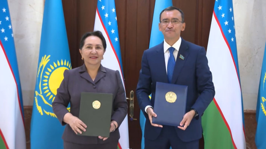 Казахстан и Узбекистан укрепляют межпарламентское сотрудничество