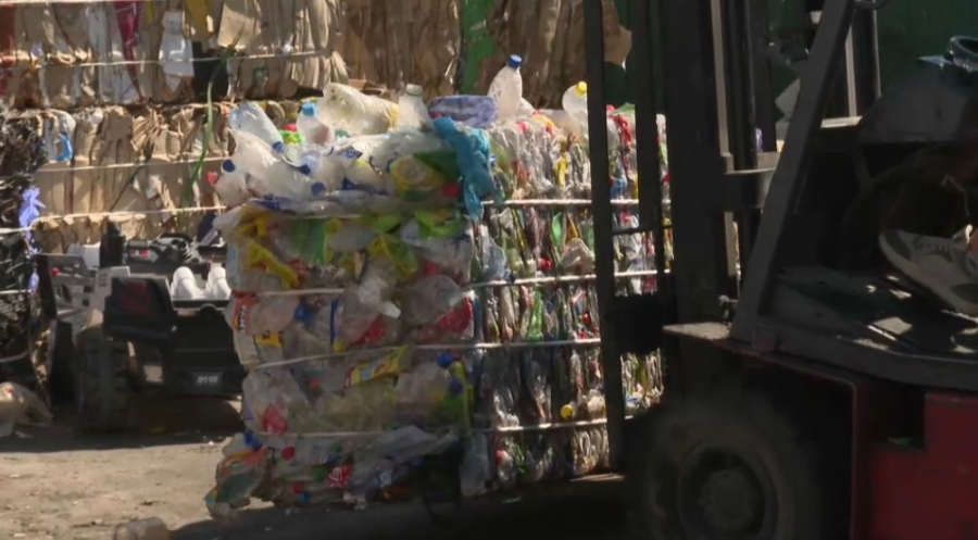 Мусор начали превращать в деньги в селе Туркестанской области