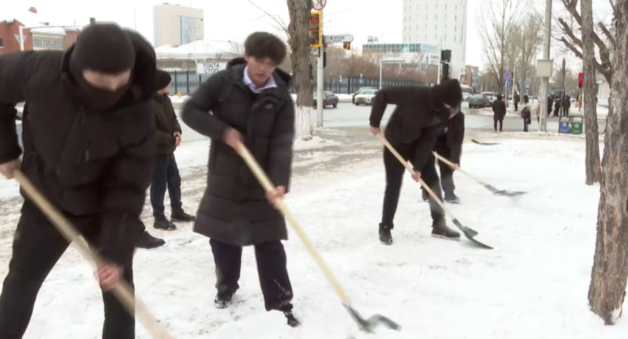 Астанада «Таза Қазақстан» акциясы өтті