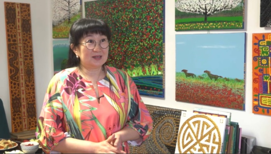 День единства народа Казахстана празднуют в семье художника Шеге
