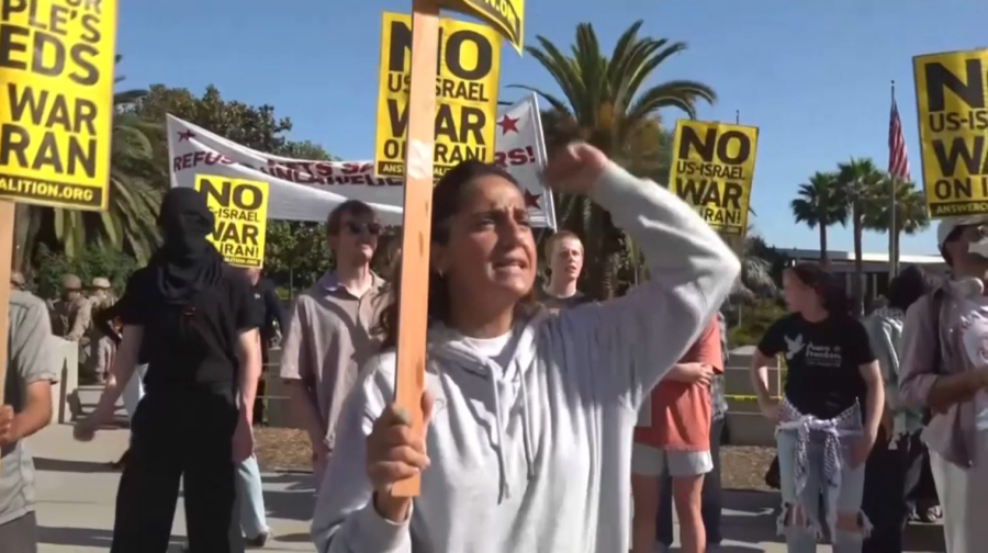 Лос-Анджелесте Иран-Израиль қақтығысына қарсы шеру өтті