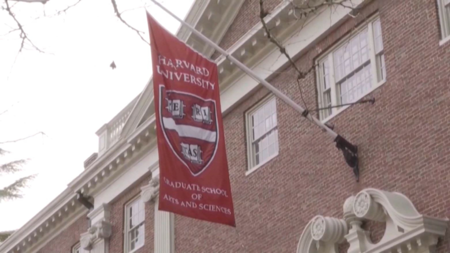 Сот АҚШ үкіметінің Гарвардқа қатысты тыйымын тоқтатып қойды
