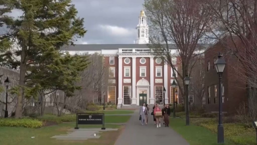 Гарвард университеті Ақ үй әкімшілігін сотқа берді