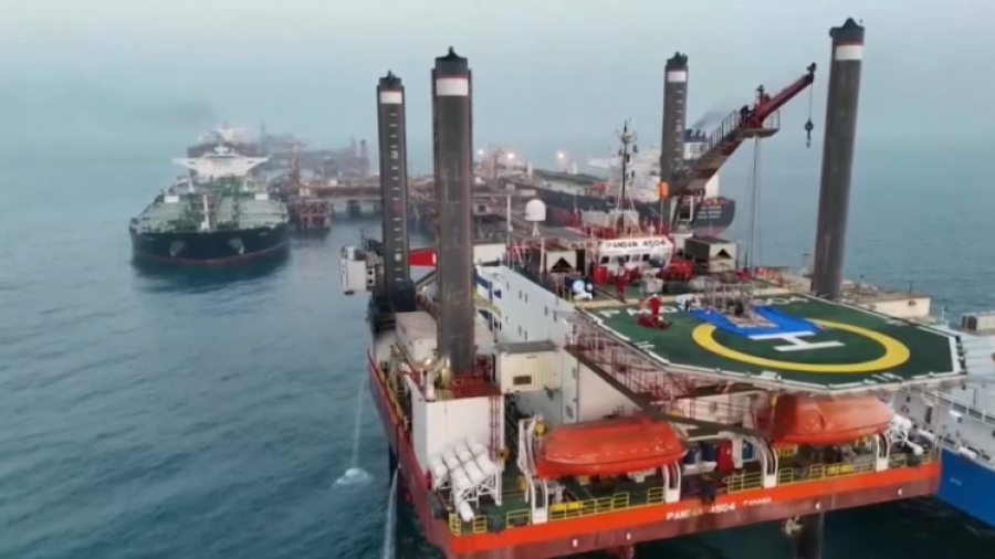 Трамп временно отменил вековой морской закон