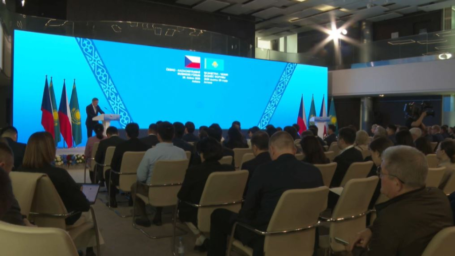 Шесть меморандумов о сотрудничестве подписали Казахстан и Чехия