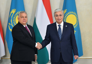 Президент Казахстана и премьер-министр Венгрии провели переговоры в узком формате