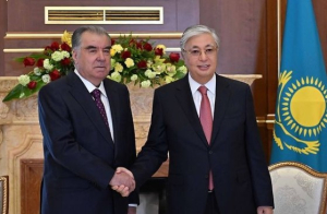 Президент Таджикистана прибыл с рабочим визитом в Астану