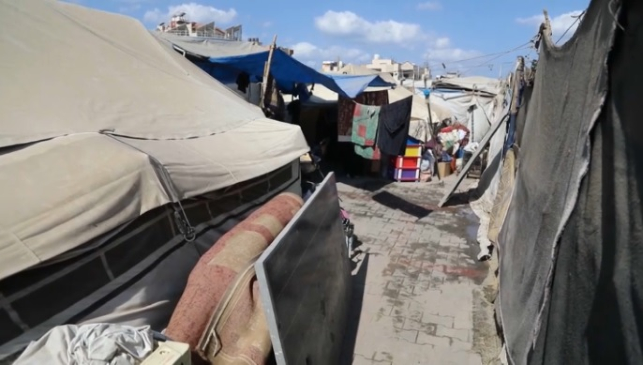 Вынужденно переселённым жителям Газы не хватает продовольствия