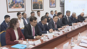 Депутаты Сената встретились с журналистами «Қазақ газеттері»