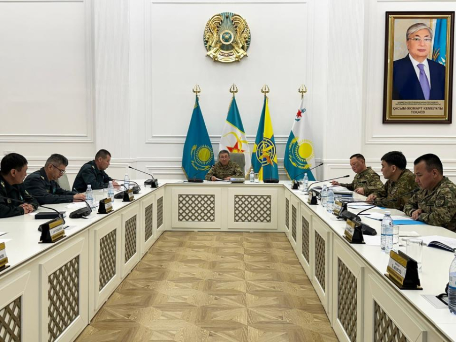 Весенний призыв обсудили в Минобороны