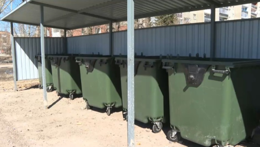 В Риддере обновляют точки сбора ТБО