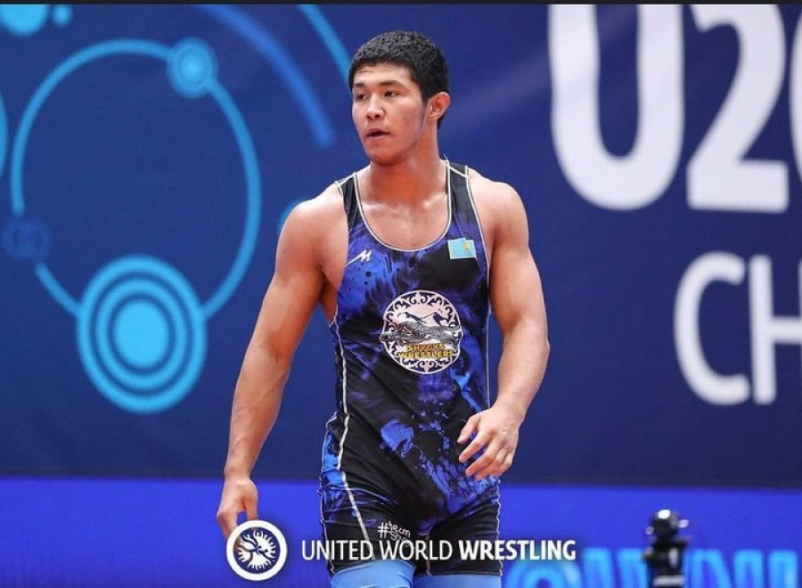 ЧА по греко-римской борьбе: Казахстан с двумя золотыми наградами