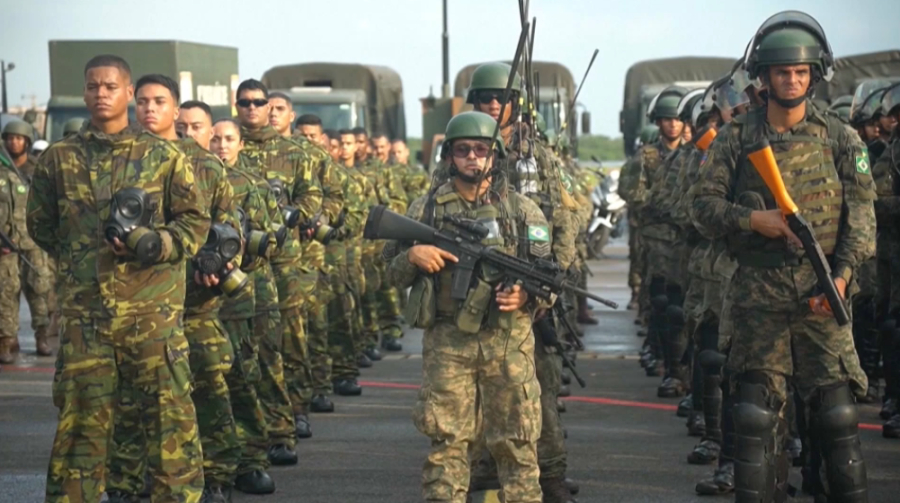 Бразилия провела учения перед климатическим саммитом