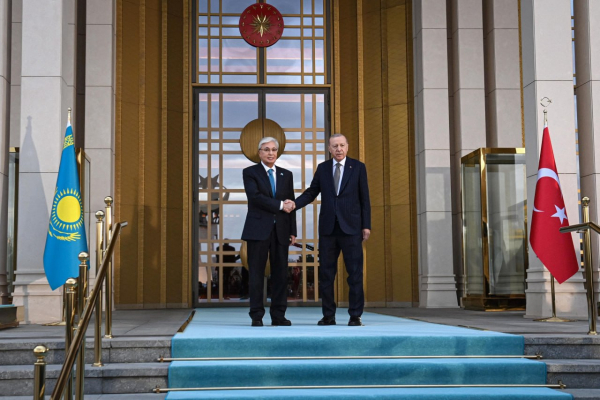 Президент ресми сапармен Түркияға барды. LIVE
