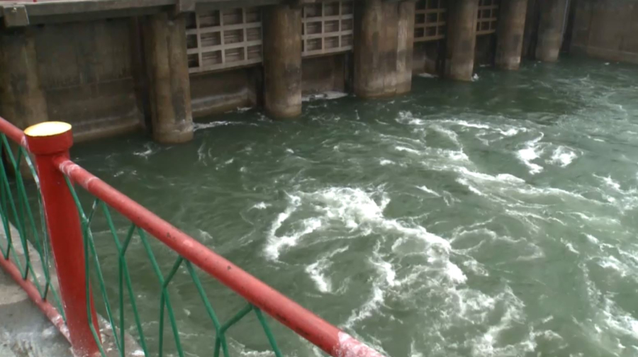 Гидросооружения обследуют в Казахстане