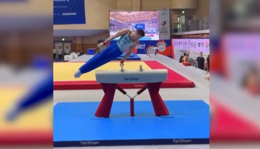 Нариман Курбанов стал трехкратным чемпионом Азии по спортивной гимнастике