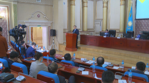 Нурлан Абдиров провёл обучающий семинар-совещание в Кызылординской области
