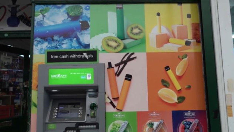 Әлемде 15 млн жасөспірім вейпке тәуелді