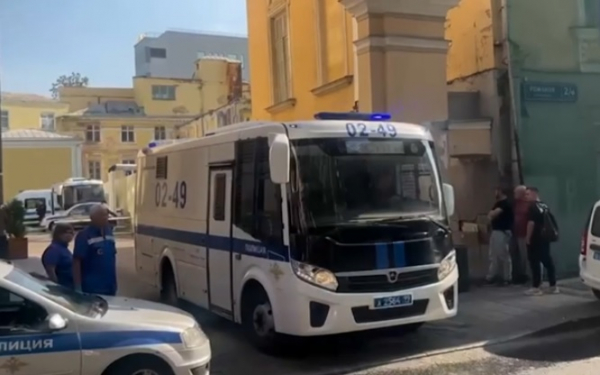 Стрельба произошла у офиса Wildberries в Москве, есть жертвы