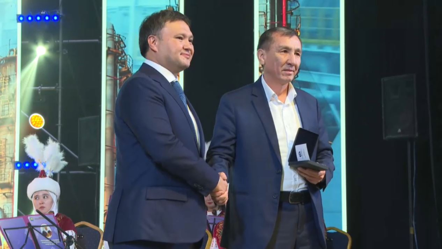 Атырау мұнай өңдеу зауыты 80 жылдық мерейтойын атап өтті