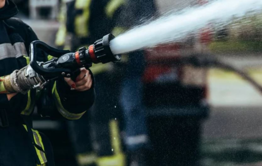 Пятизвездочный отель загорелся в турецком Мармарисе