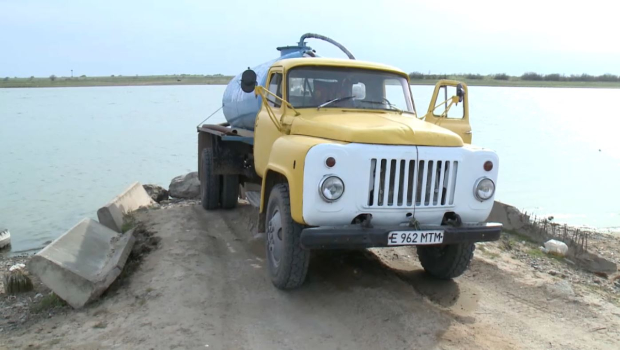 Атырау облысындағы Бөкейхан ауылы 5 жылдан бері таза ауызсуға зәру