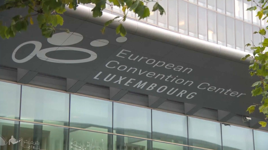 Казахстан связывает Азию и Европу