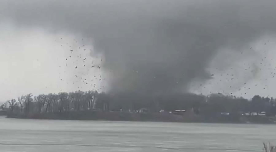 АҚШ-та торнадодан алты адам қаза тапты