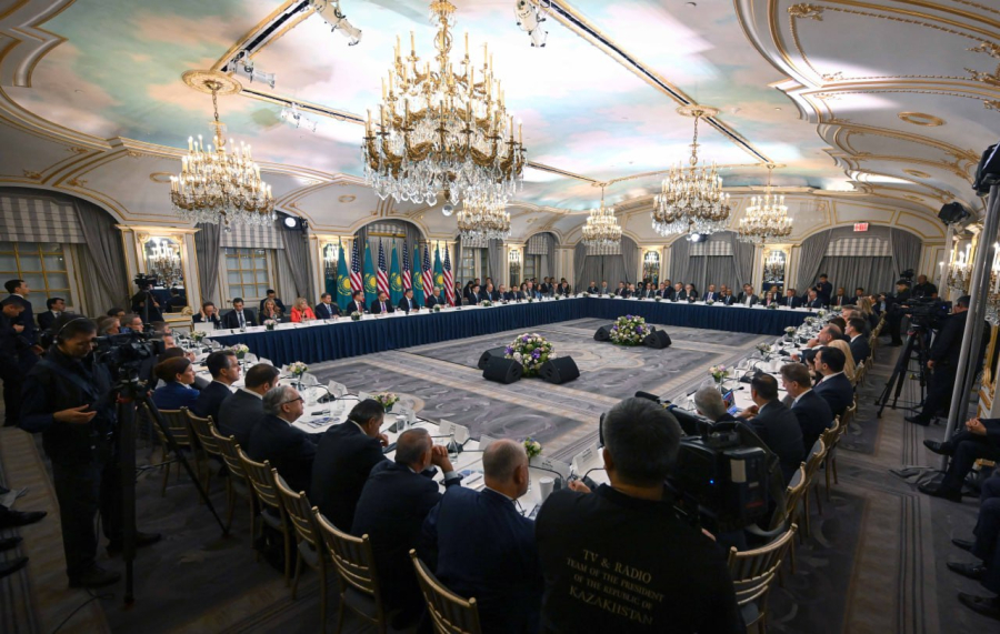 Президент: Қазақстан энергетикалық ресурстарын экспорттау бағыттарын әртараптандыруды көздейді