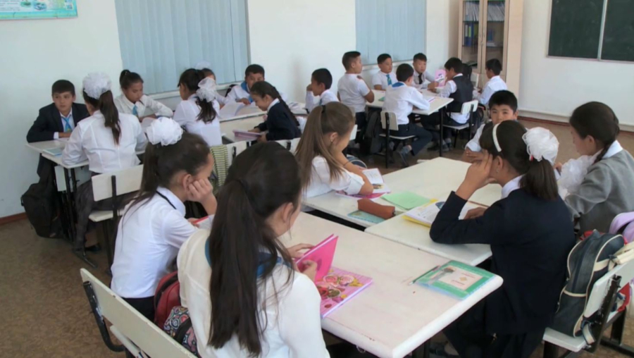 500 мың балаға оқу жабдықтарын алуға көмек беріледі