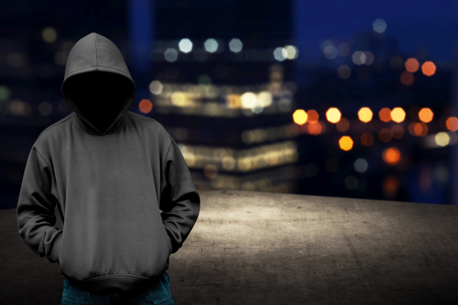 За сталкинг будут наказывать в Казахстане