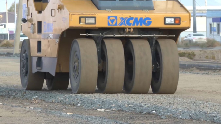 Атырауда он шақырым жолды жөндеу сегіз жылдан бері аяқталмай келеді